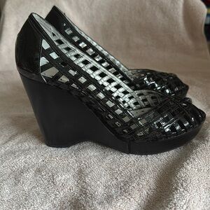 BCBG Girls size 6.5 wedge heels